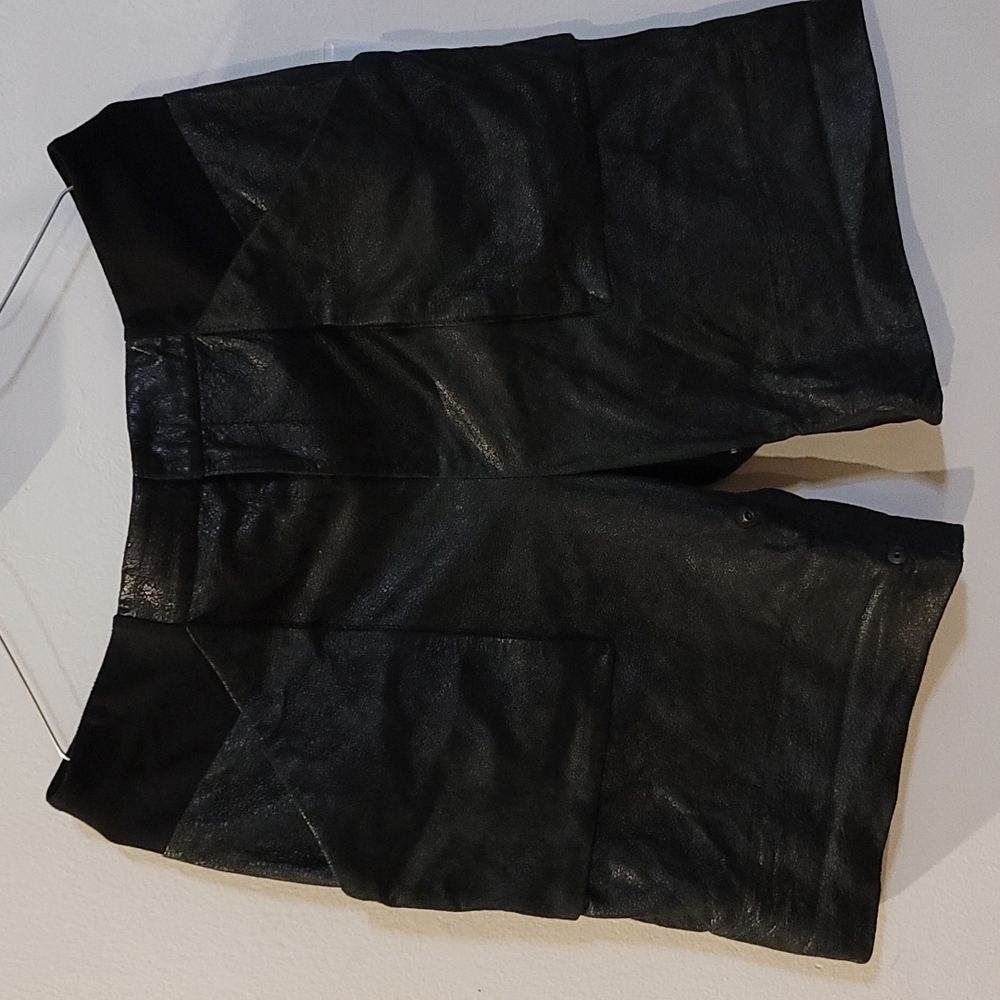Helmut Lang charcoal Gary black leather short size 6